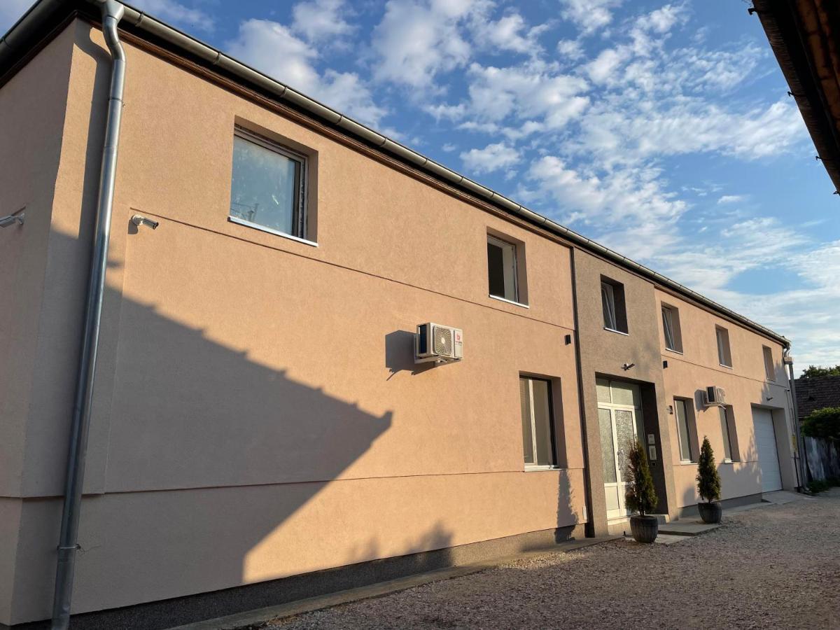 Apartman Teodora Subotica Dış mekan fotoğraf