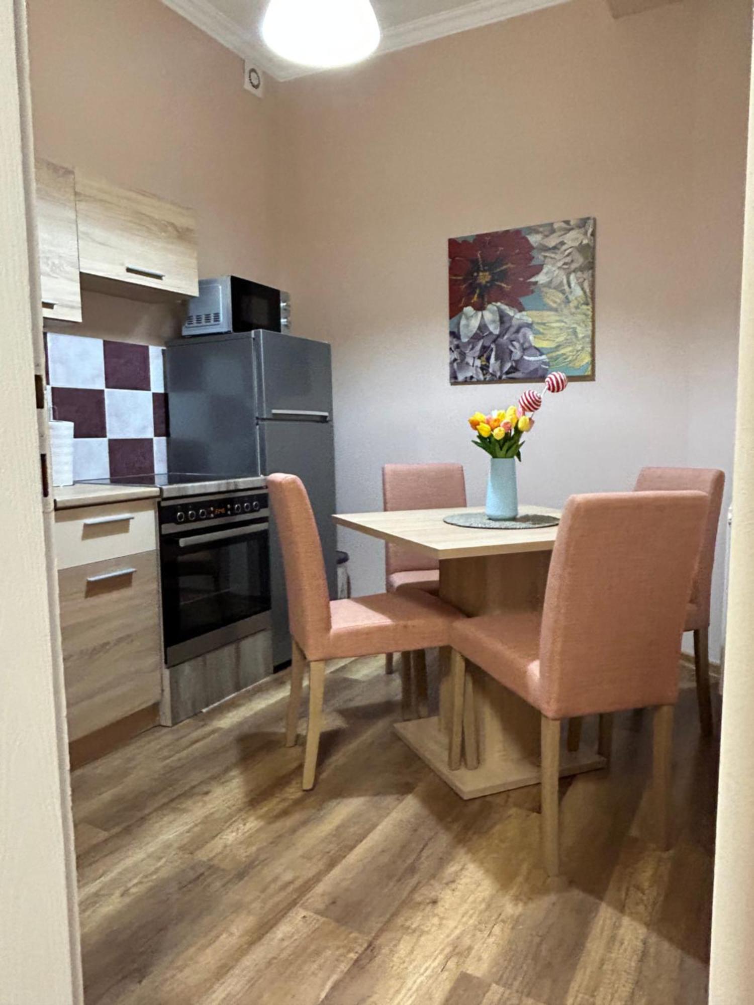 Apartman Teodora Subotica Dış mekan fotoğraf